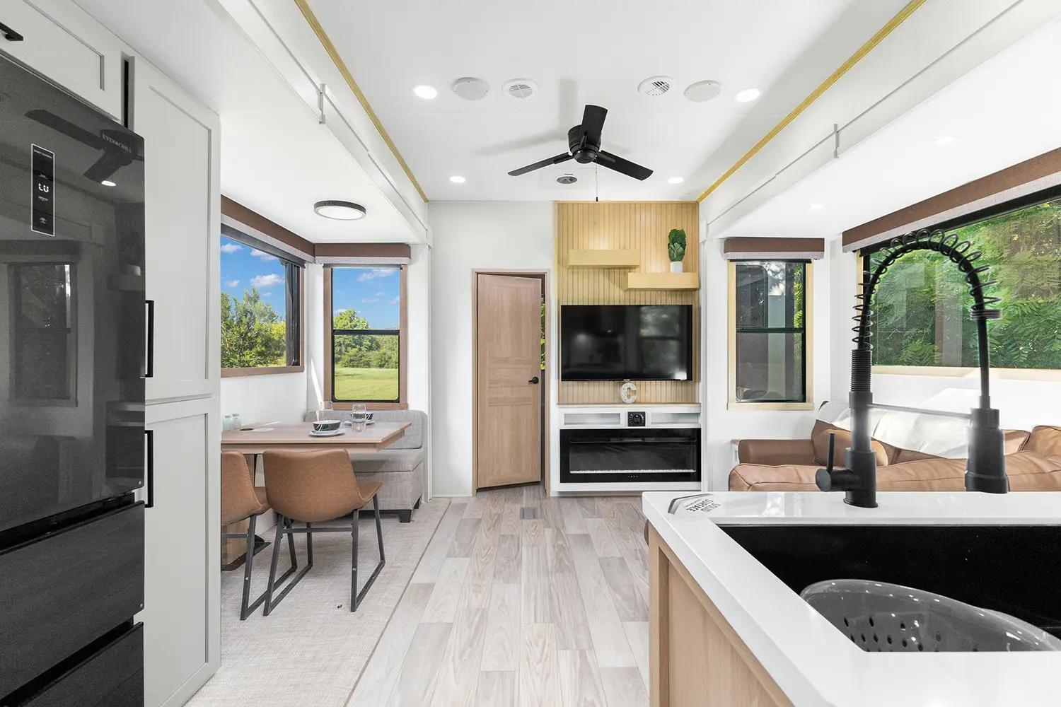 Forest River Sierra interior